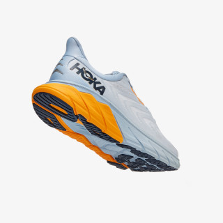 Hoka Arahi 6 
