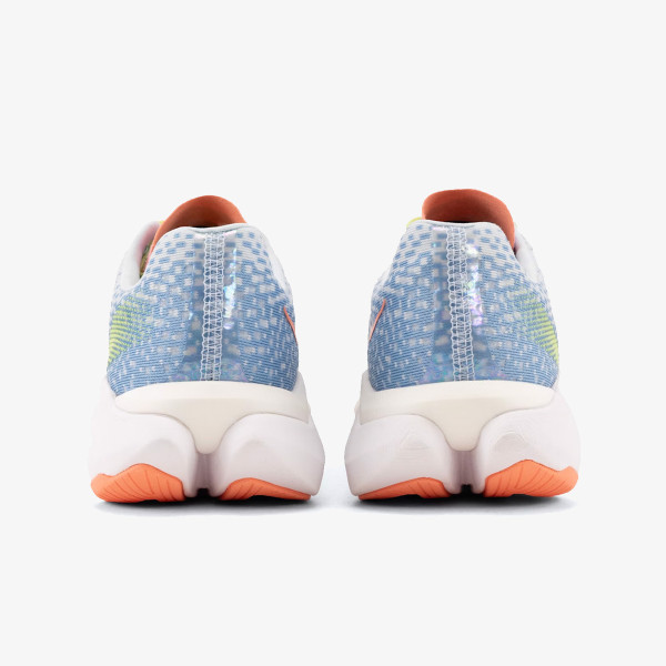 Hoka Mach X 