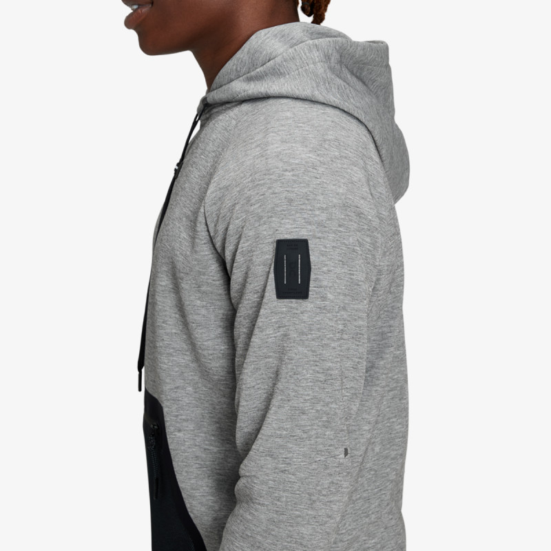On Hoodie 