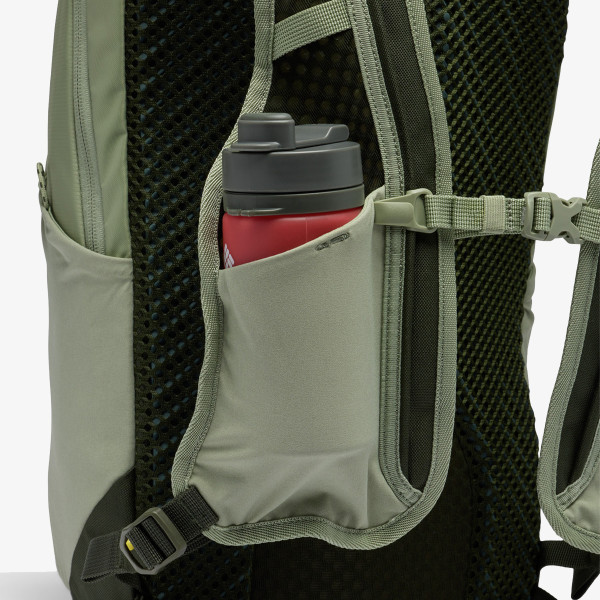 Columbia Blackcomb Ridge™ 18L Backpack 