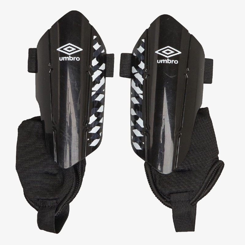 Umbro FORMATION GUARD W/ANKLE SOCK - JNR 