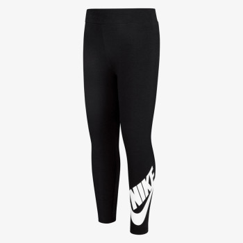 Nike Sportswear Club 