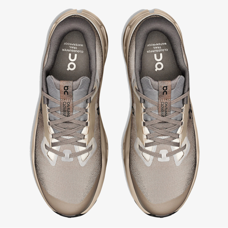 On Cloudsurfer Trail 2 WP 