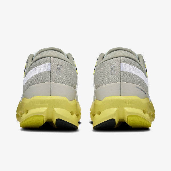 On Cloudsurfer 2 