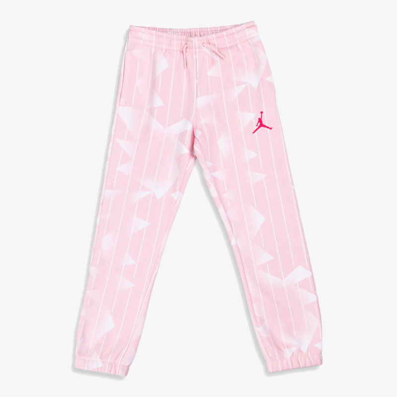 Nike Essentials 