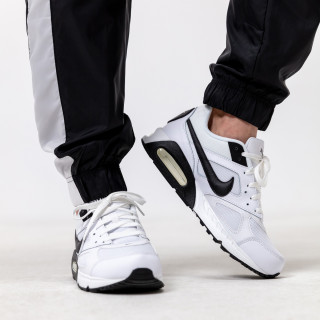 Nike AIR MAX IVO 
