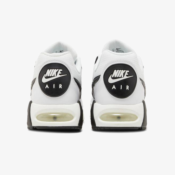 Nike AIR MAX IVO 