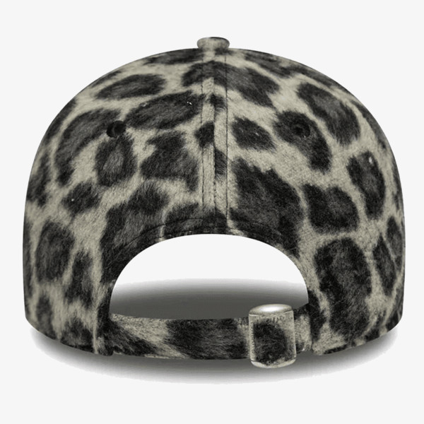 New Era FEMALE COSY ANIMAL 9FORTY® 