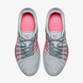 Nike WMNS NIKE FREE TR 6 