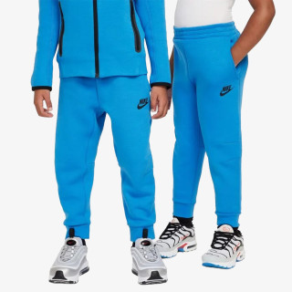 Nike Tech Fleece 
