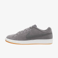 Nike WMNS NIKE COURT ROYALE SUEDE 