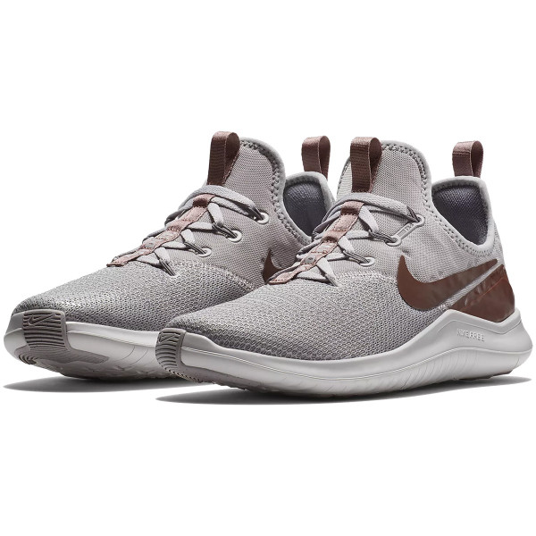 Nike WMNS NIKE FREE TR 8 LM 