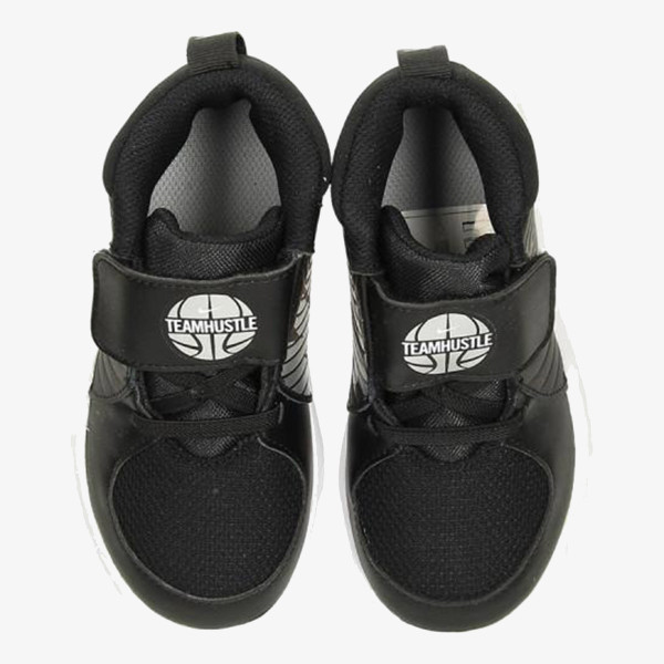 Nike TEAM HUSTLE D 9 (TD) 