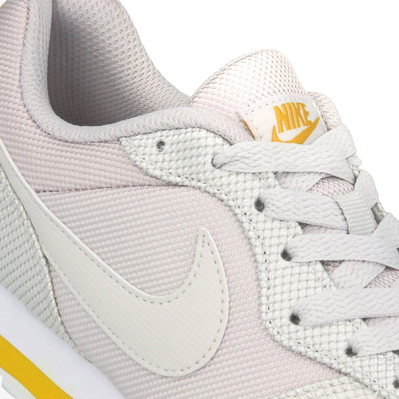 Nike WMNS NIKE MD RUNNER 2 SE 