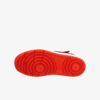 Nike Court Borough Low 4 