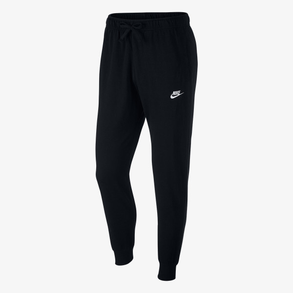 Nike Sportswear Club 