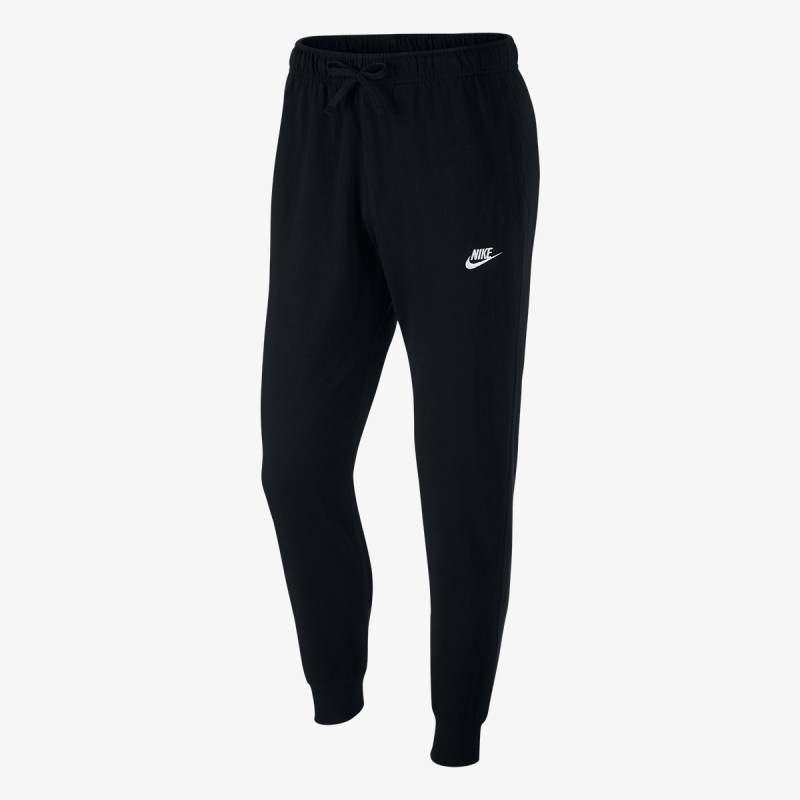 Nike Sportswear Club 
