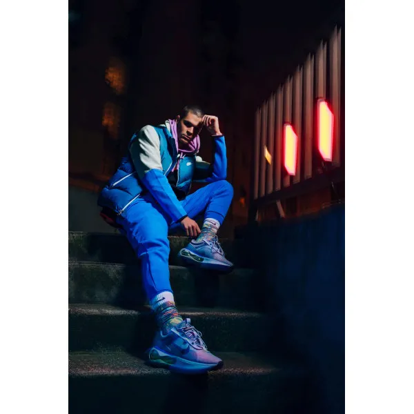 NIKE AIR MAX 2021 