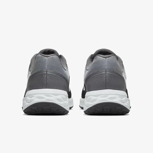 NIKE REVOLUTION 6 NN 