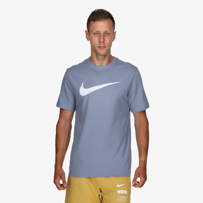 Nike Sportswear Swoosh 