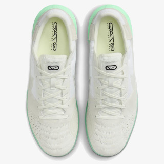 NIKE Streetgato 