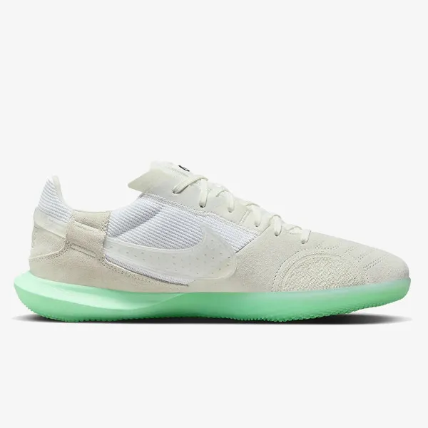 NIKE Streetgato 