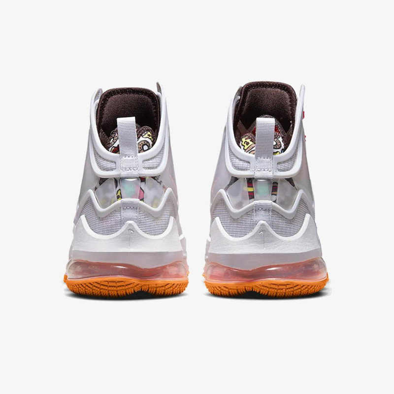 Nike LEBRON XIX SEASONAL 