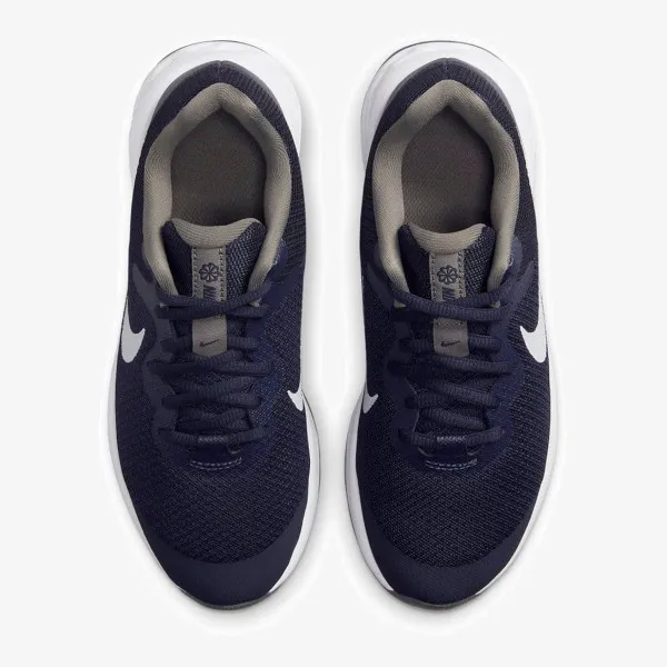 NIKE REVOLUTION 6 GS 