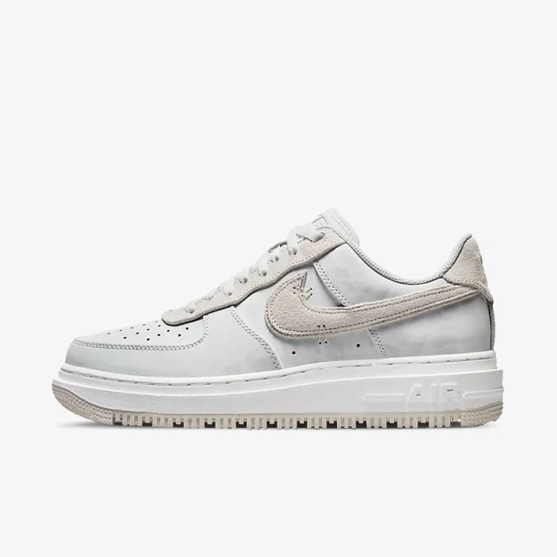 Nike Air Force 1 Luxe Sport Vision Predaj portovej obuvi a oble enia