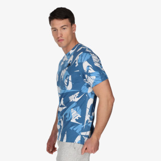 Nike Sposwear Sport Essentials + 