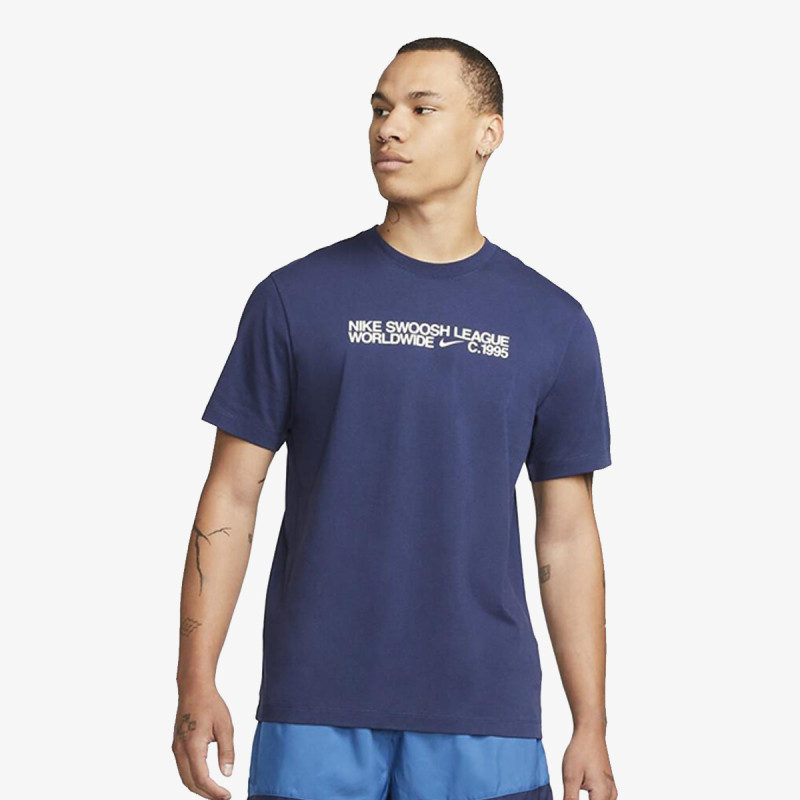 Nike Sportswear 