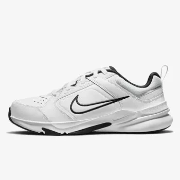 NIKE Defy All Day 