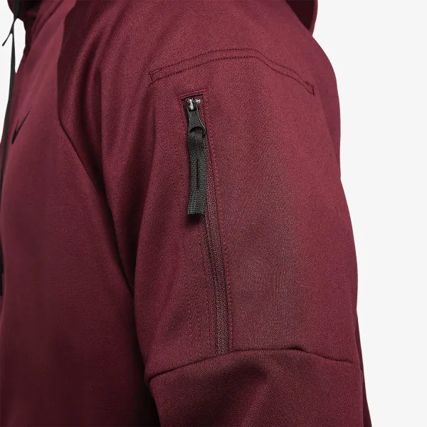 NIKE Therma-FIT 