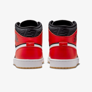 Nike AIR JORDAN 1 MID SE 