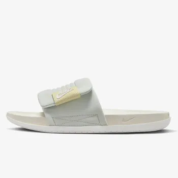 NIKE OffCourt Adjust 