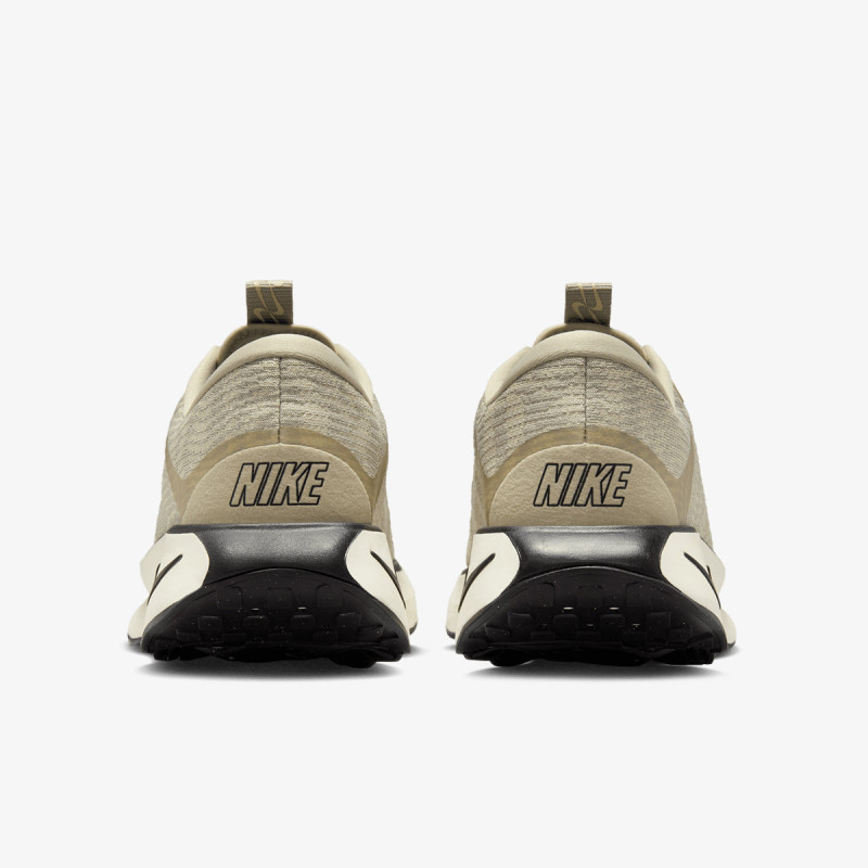 Nike NIKE MOTIVA 