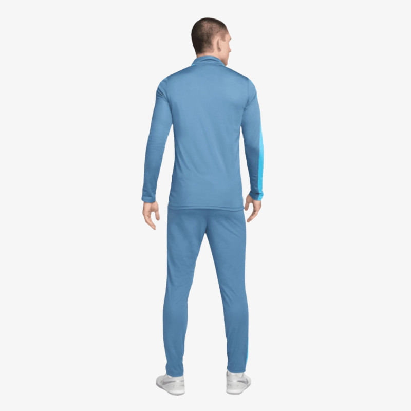 Nike Academy 23 