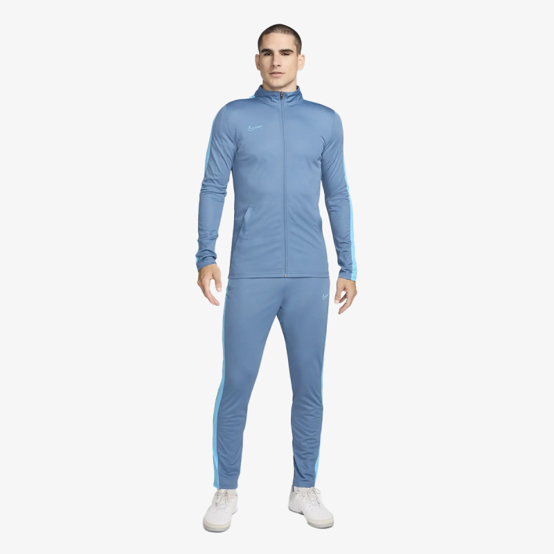 Nike Academy 23 