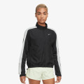 NIKE W NK SWSH RUN JKT 