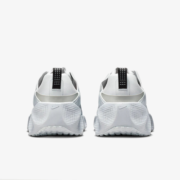 Nike Ava Rover 