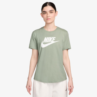 Nike Sportswear Club 