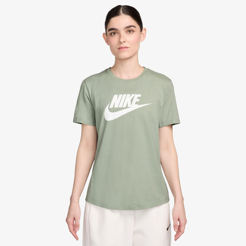 Nike Sportswear Club 