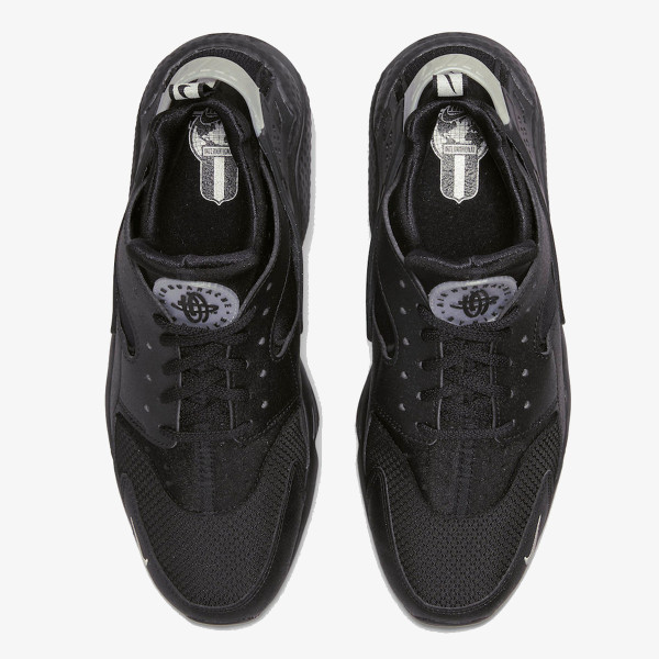 Nike AIR HUARACHE 