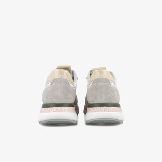 Ellesse Capri 