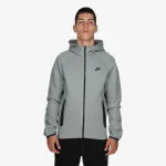 NIKE Tech Fleece 