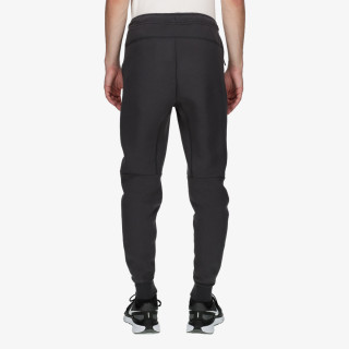 Nike Tech Fleece 