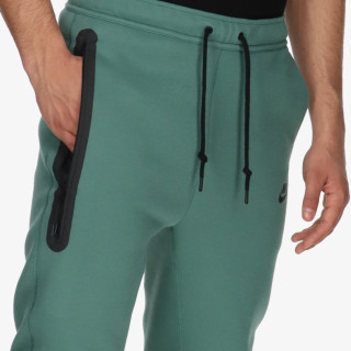Nike M NK TCH FLC JGGR 