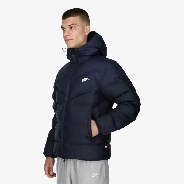 NIKE Storm-FIT Windrunner 