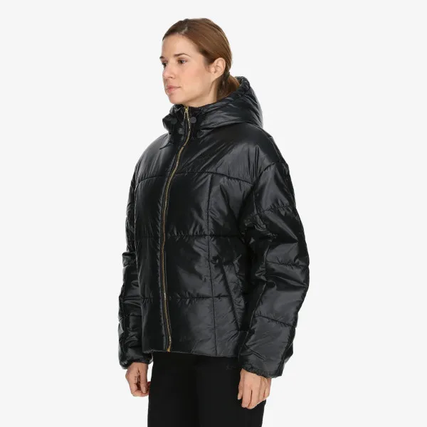 NIKE Sportswear Premium Essentials 
