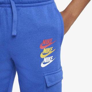 Nike Sportswear Standard Issue 